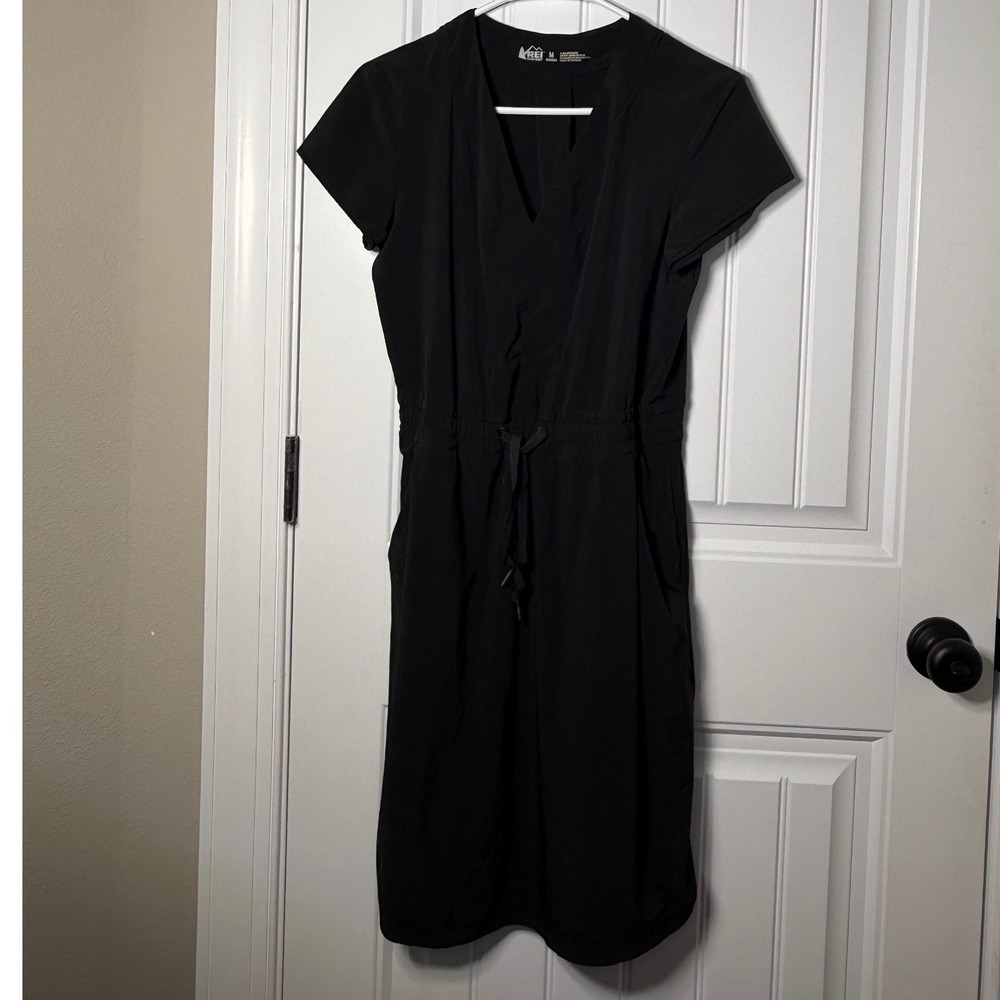 Women's REI Black Dress